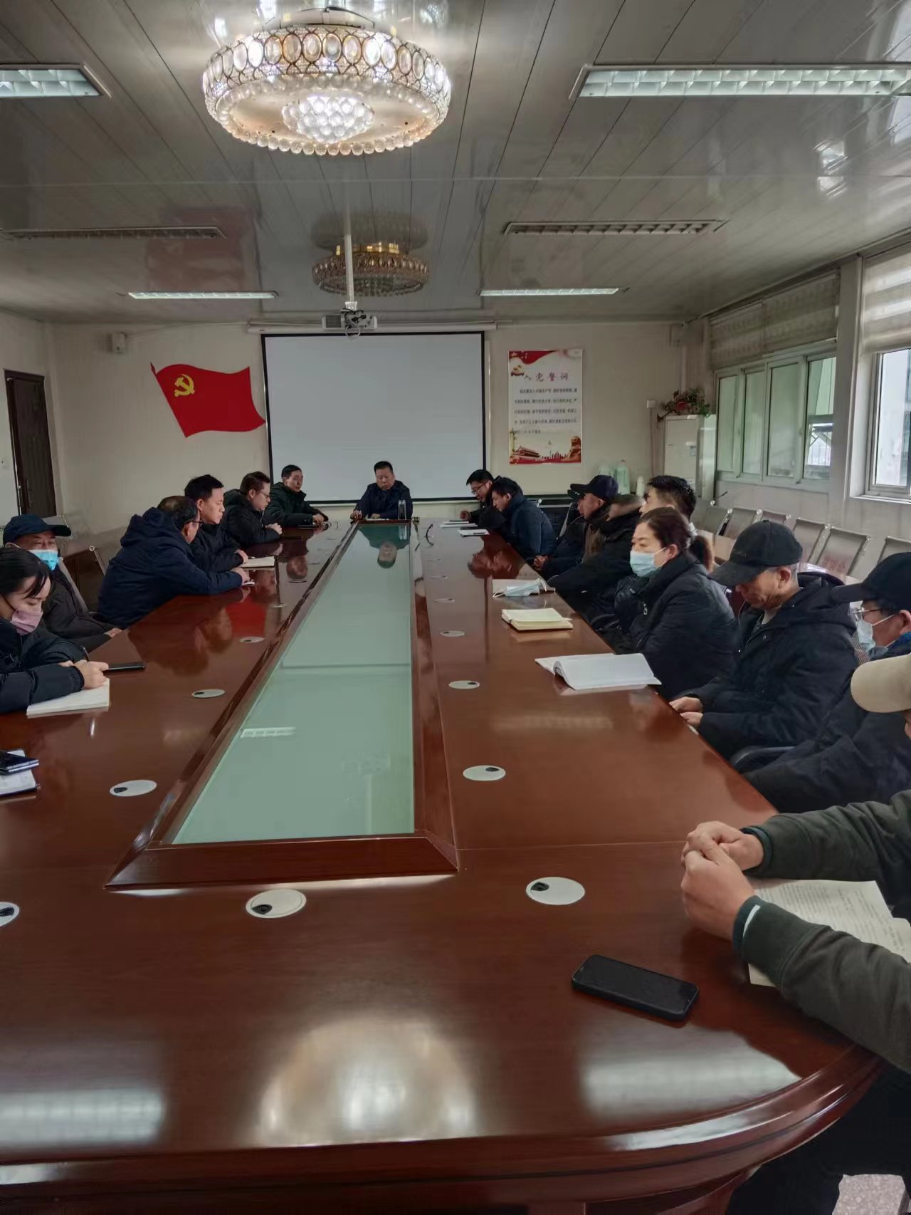 淮海中(zhōng)學從嚴從細，全力為師生(shēng)提供最滿意餐飲服務